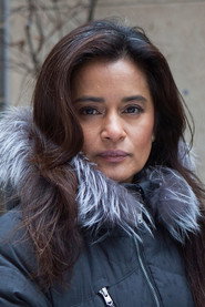 Photo of Veena Sud