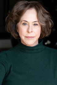 Photo of Nina Jones