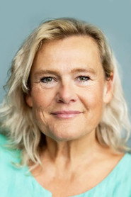 Photo of Ella Kenion