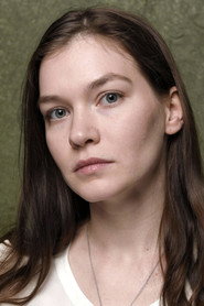 Photo of Hannah Gross