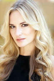 Photo of Lyndsay Haldorson