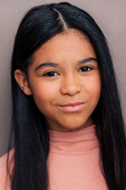 Photo of Mia Fowler