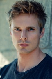 Фото: Bradley James