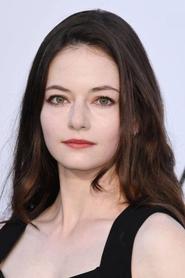 Photo of Mackenzie Foy
