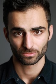 Фото: Hadi Khanjanpour
