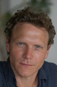 Photo of Oscar Pearce